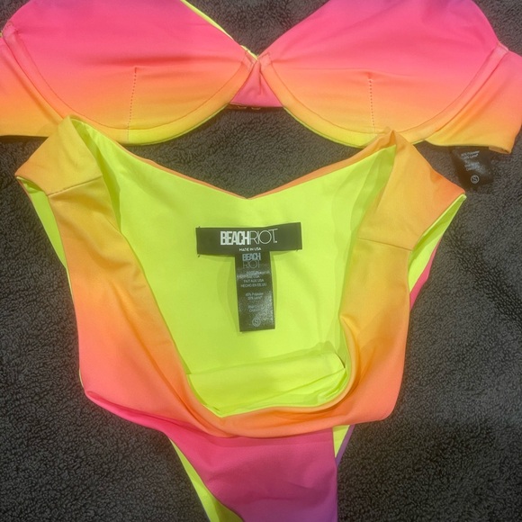 Beach Riot - bikini set Small - Picture 4 of 4